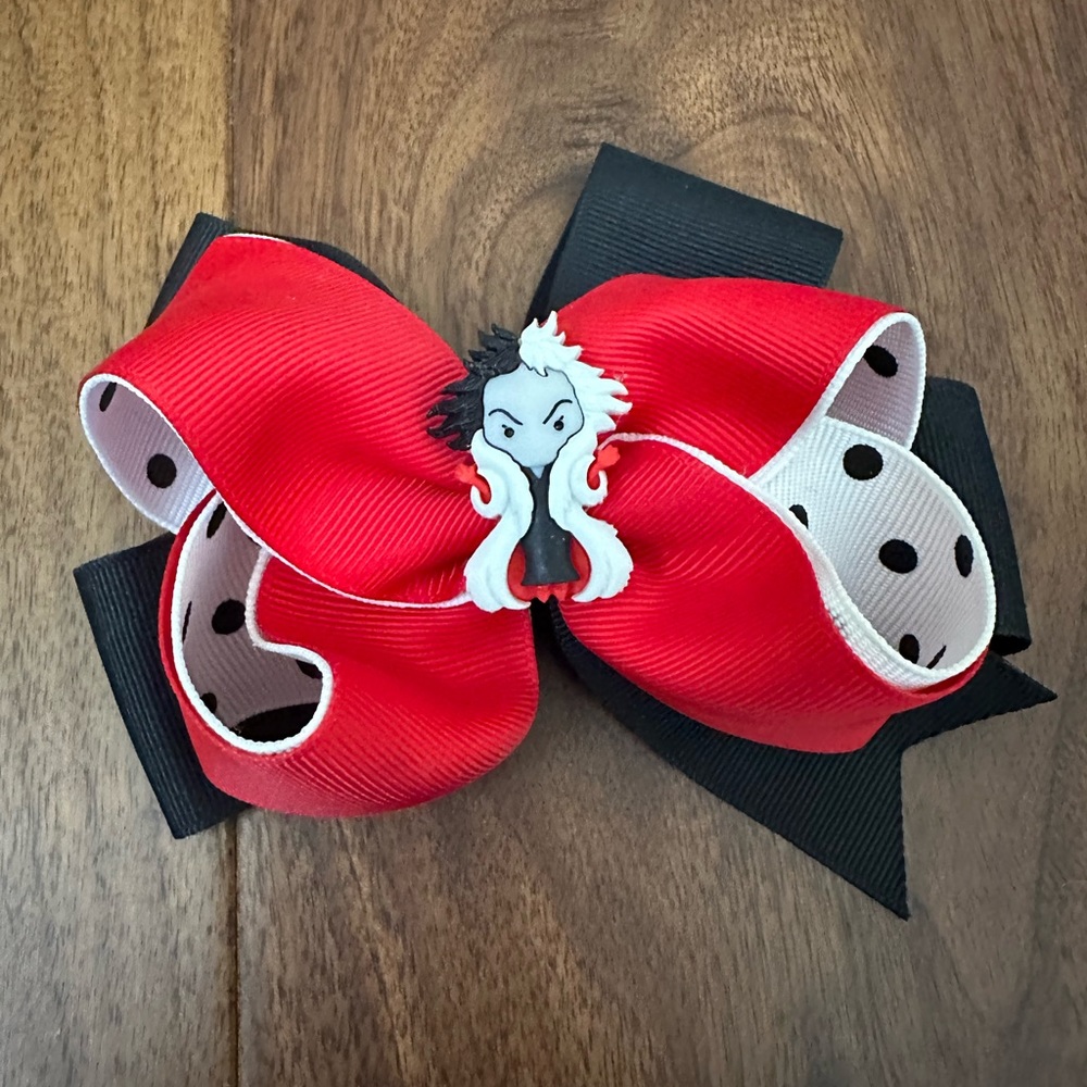 Disney Cruella Hair Bow